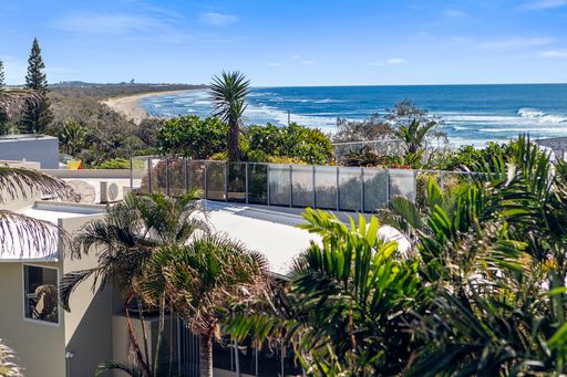 The Beach Cabarita - Sky Ocean View 3 Bedroom Apartment