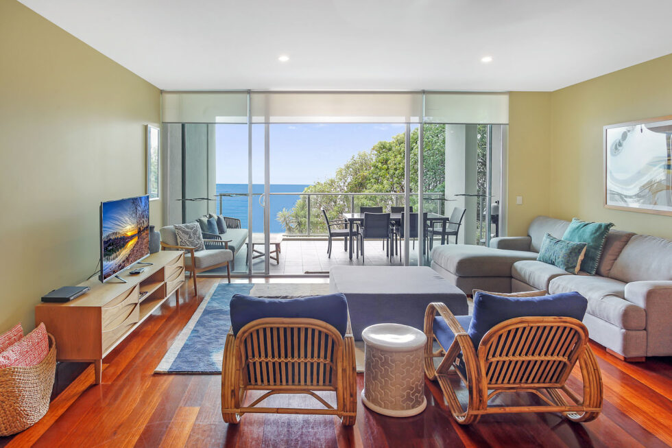 Oceanfront Apartment - Oslo Central - Private Patio, Oslo (priser ...