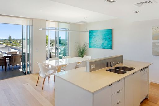 The Beach Cabarita - Sky Ocean View 3 Bedroom Apartment